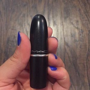 Mac satin lipstick color is faux